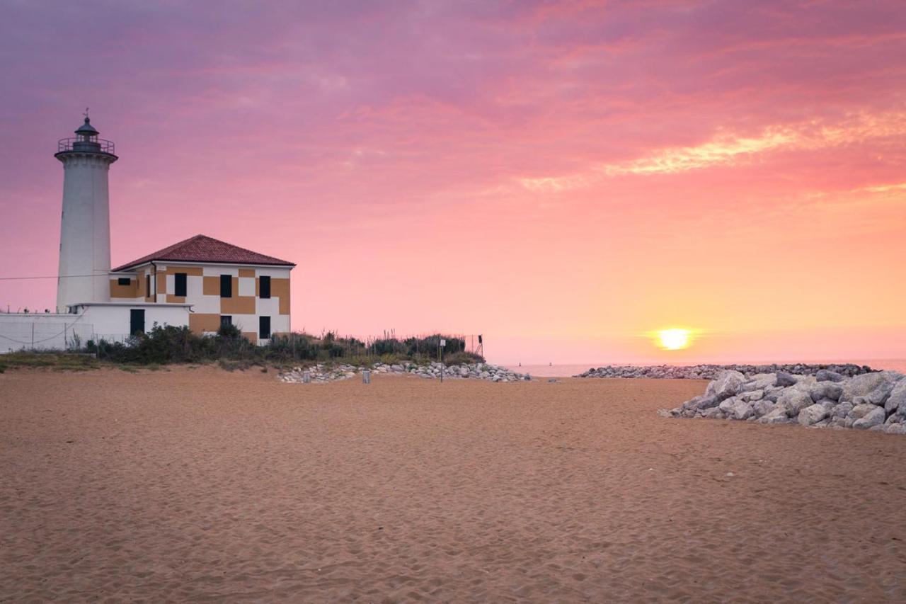 Residence Valbella Con Piscina Bibione Exterior foto