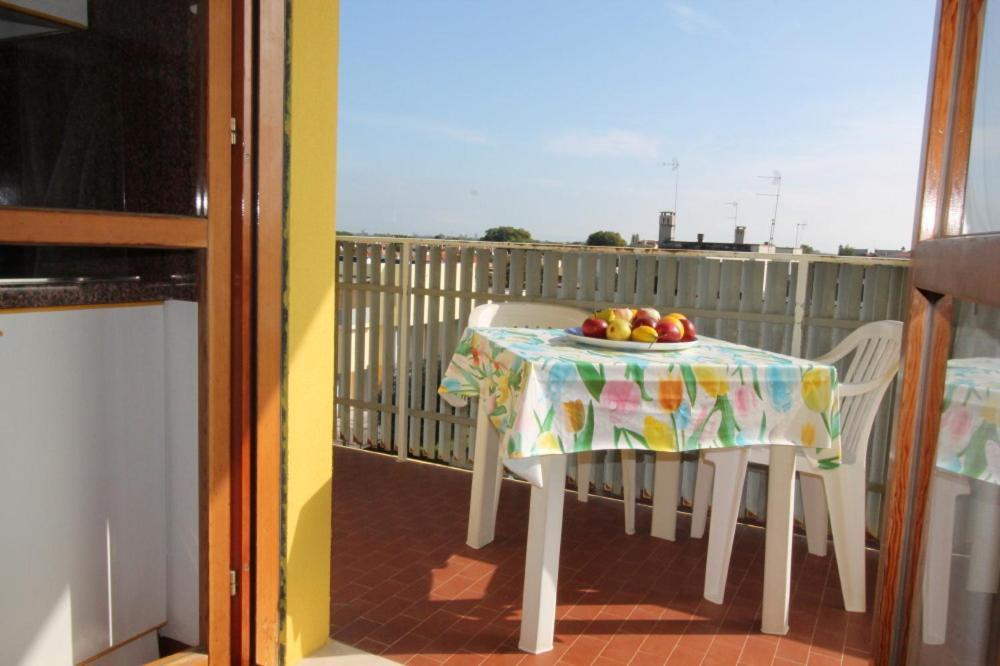 Residence Valbella Con Piscina Bibione Exterior foto